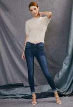 Load image into Gallery viewer, Eva-KanCan Jeans